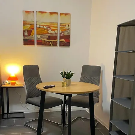 Charmante Wohnung Nahe Wiener Stadthalle Buitenkant foto