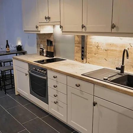 Charmante Wohnung Nahe Wiener Stadthalle Buitenkant foto