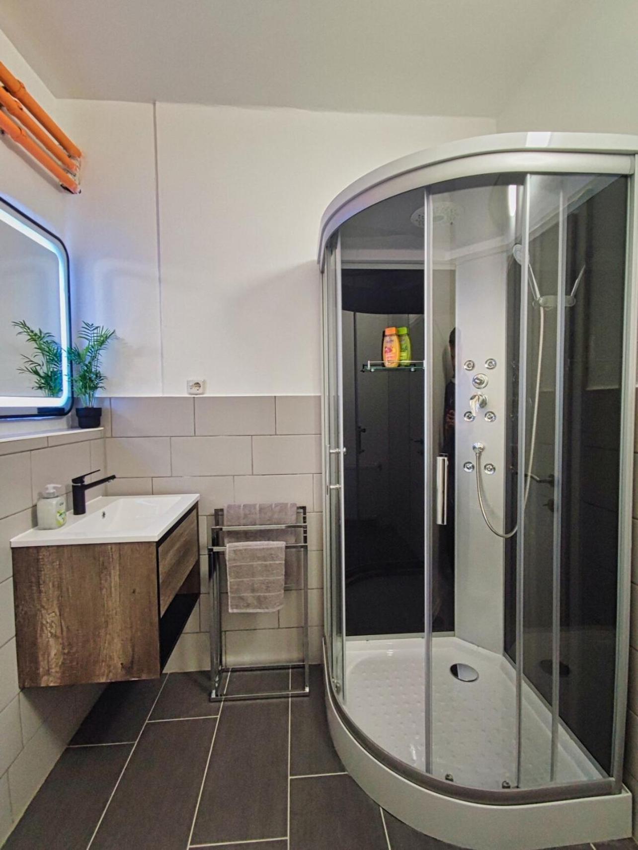 Appartement Charmante Nahe Wiener Stadthalle *